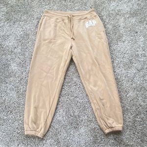 Gap women’s sweatpants